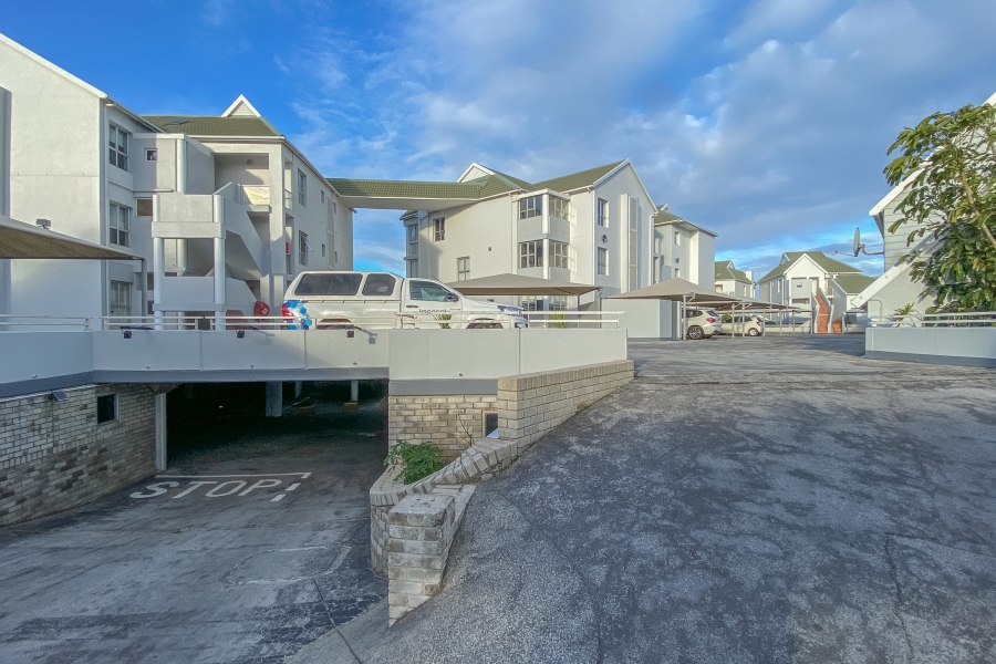 3 Bedroom Property for Sale in Summerstrand Eastern Cape